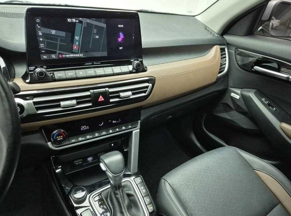 기아 셀토스 가솔린 1.6 터보 4WD 사진 10