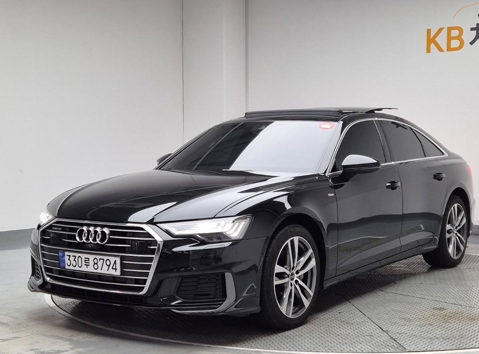 아우디 A6 45 TFSI 콰트로 프리미엄