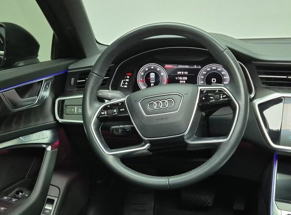 아우디 A6 45 TFSI 콰트로 프리미엄 사진 19