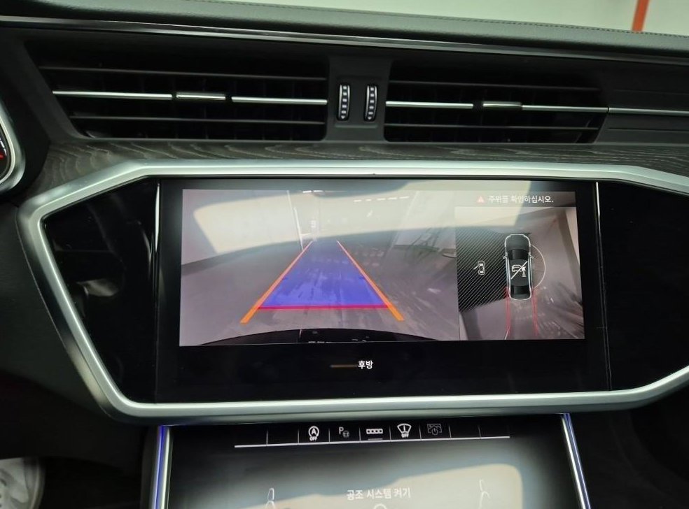 아우디 A6 45 TFSI 콰트로 프리미엄 사진 8