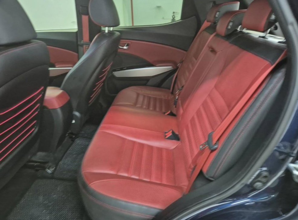 KG모빌리티(쌍용)  티볼리 가솔린 2WD 1.6 LX 사진 11