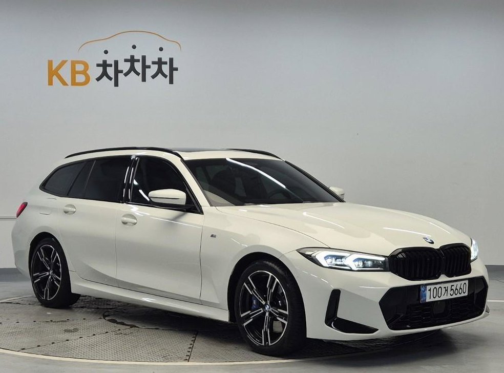 BMW 3시리즈 320d 투어링 M 스포츠 사진 2