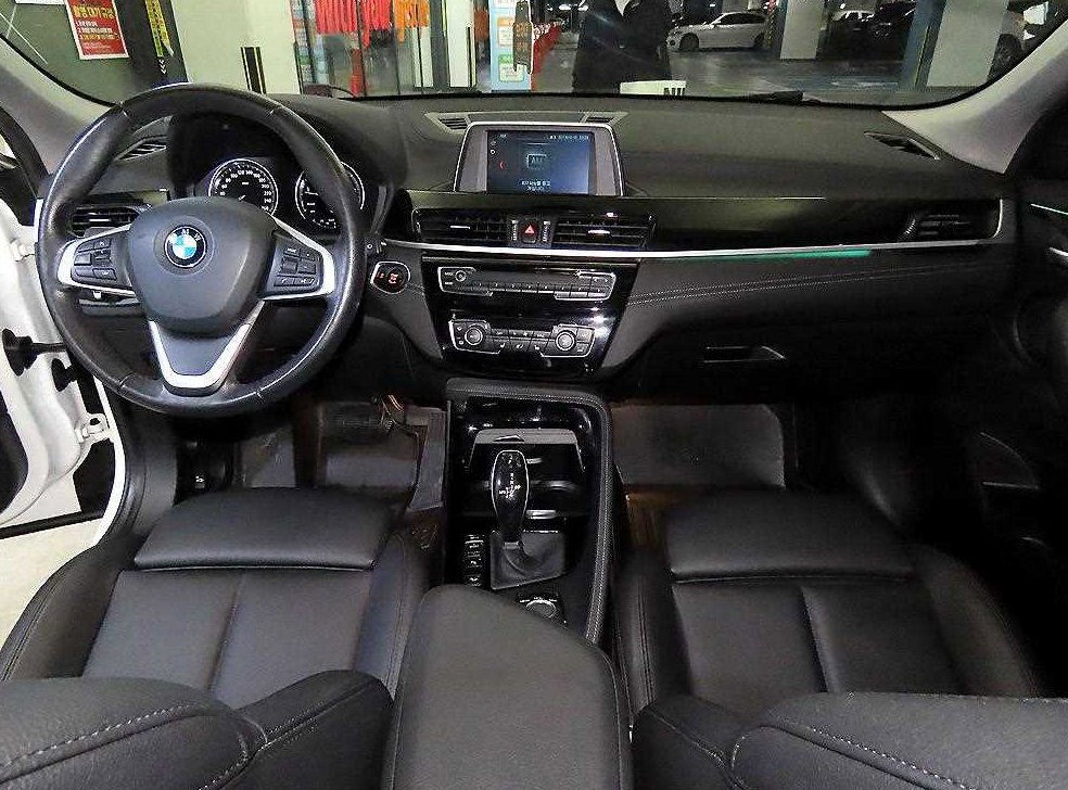 BMW X2 xDrive 20i 어드벤티지 사진 10