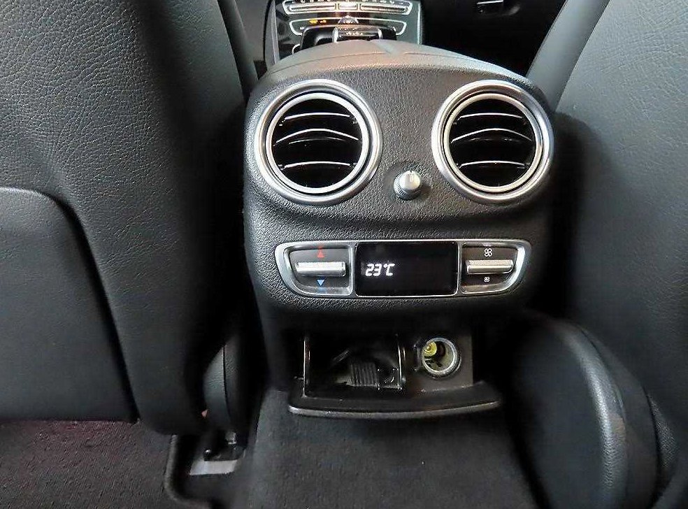 벤츠 E 클래스 E350 4MATIC AMG LINE 사진 17
