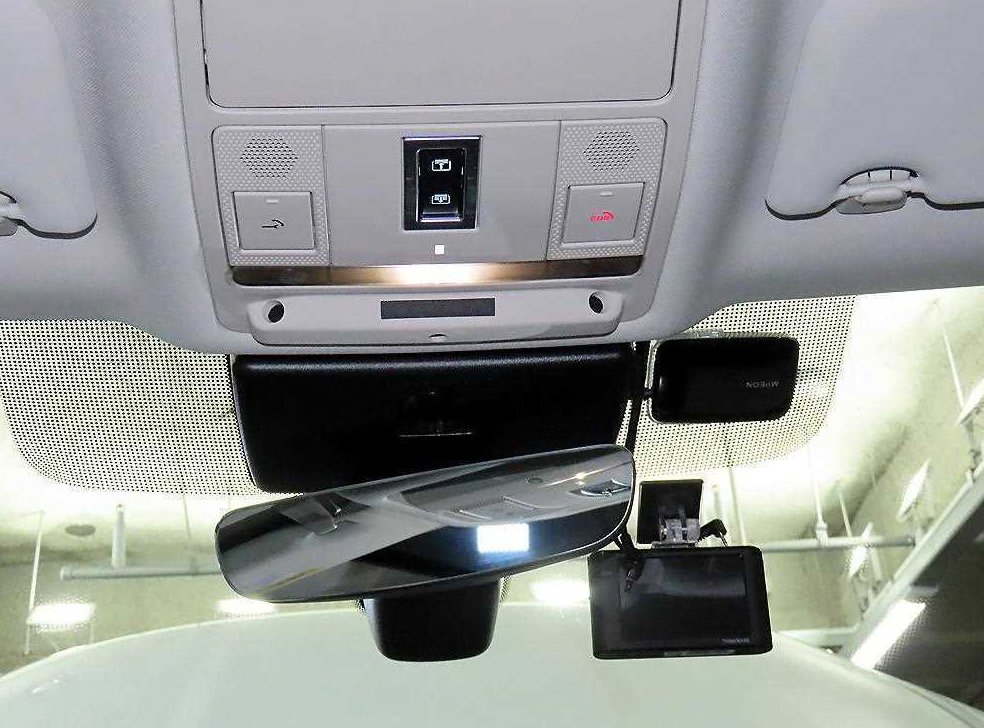재규어 E-PACE P250 S 사진 15
