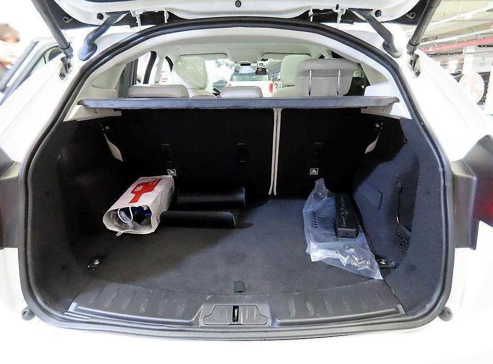 재규어 E-PACE P250 S 사진 17