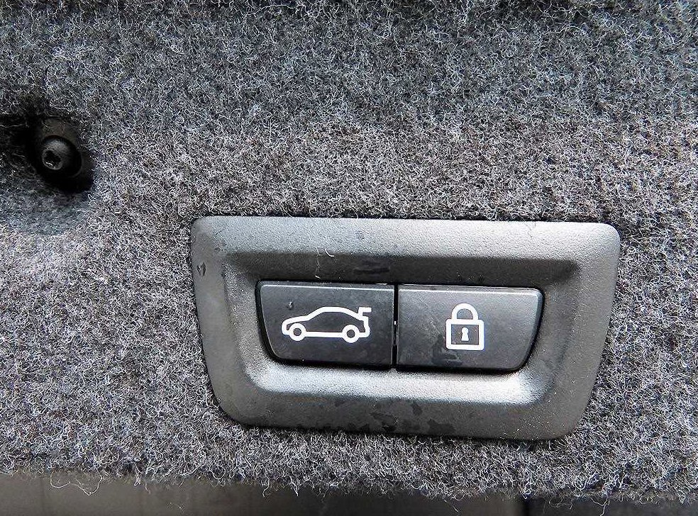 BMW 5시리즈 520d M 에어로다이나믹 프로 사진 16