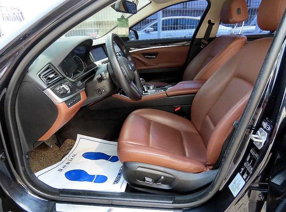BMW 5시리즈 520d M 에어로다이나믹 프로 사진 6