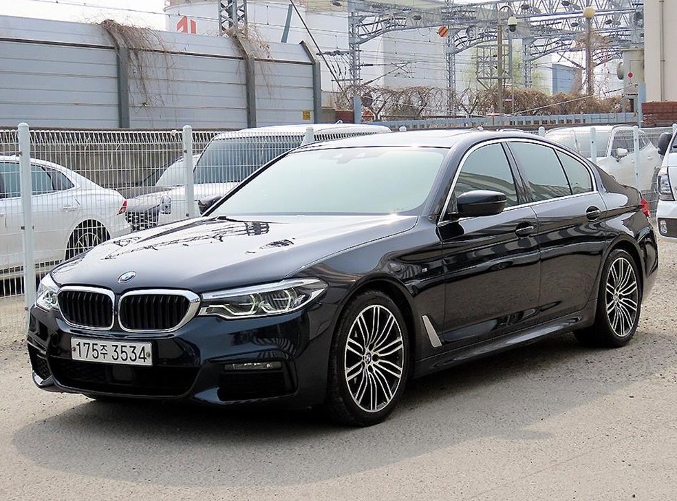 BMW 5시리즈 530i M 스포츠 플러스