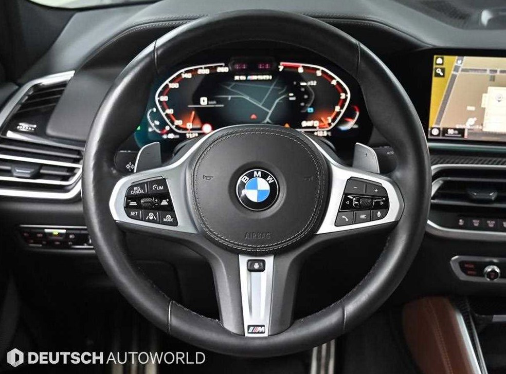 BMW X6 M50i 사진 13