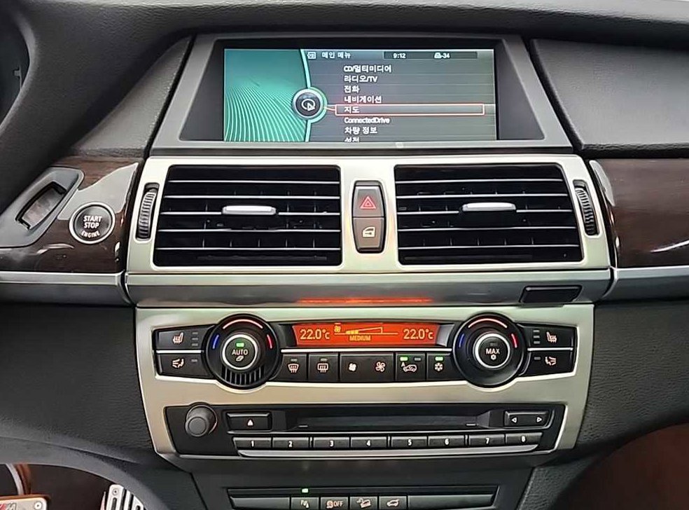 BMW X6 xDrive 30d 사진 10