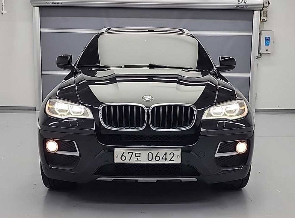 BMW X6 xDrive 30d 사진 2