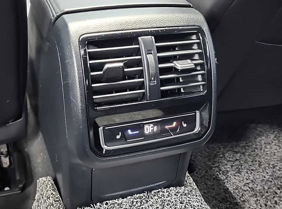 폭스바겐 아테온 2.0 TDI 엘레강스 프레스티지 사진 14