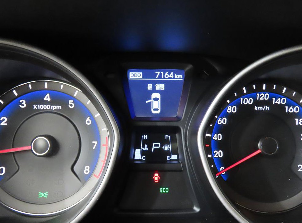 현대 i30 1.6 GDI 사진 8