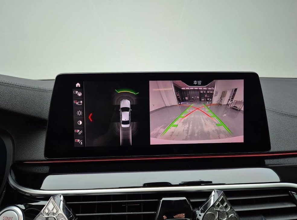 BMW 5시리즈 530i 럭셔리 플러스 사진 15