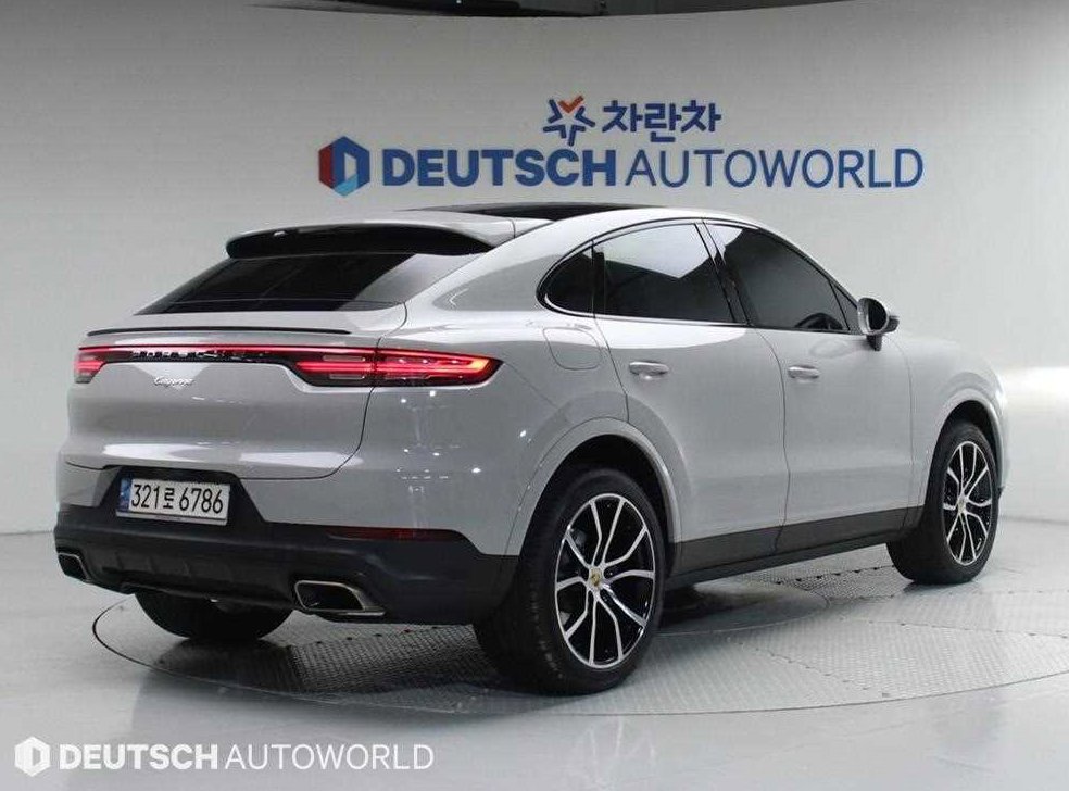 포르쉐 카이엔 3.0 쿠페 사진 2