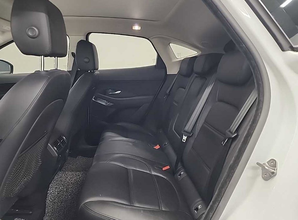 재규어 E-PACE P250 S 사진 12