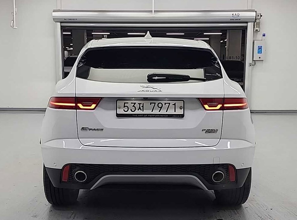 재규어 E-PACE P250 S 사진 2