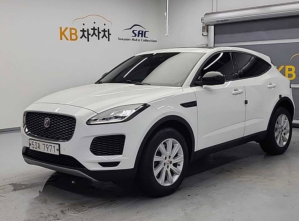 재규어 E-PACE P250 S 사진 4