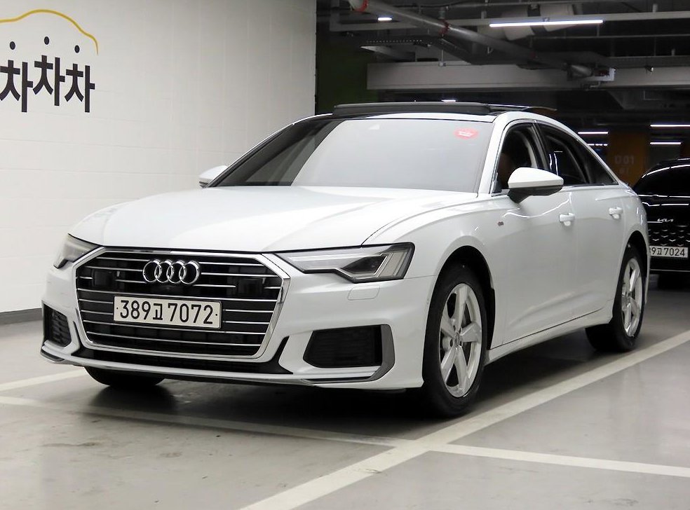 아우디 A6 45 TFSI