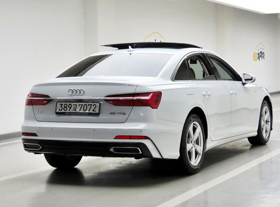 아우디 A6 45 TFSI 사진 3