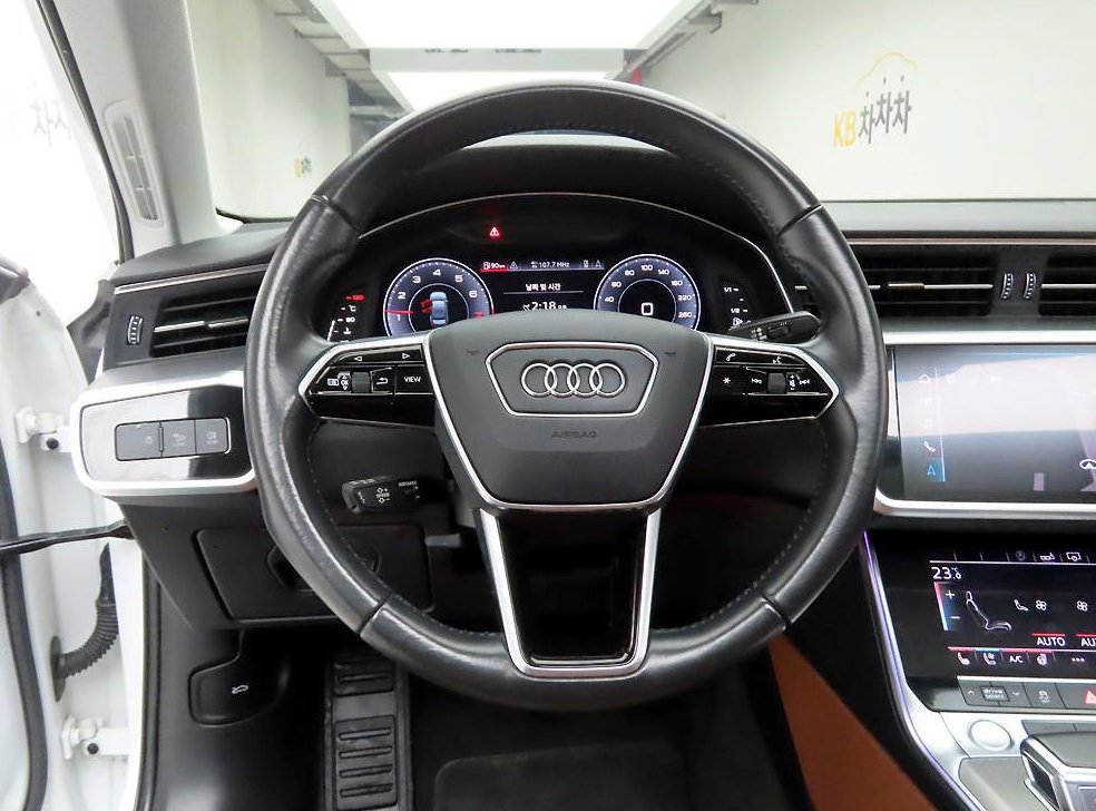 아우디 A6 45 TFSI 사진 7