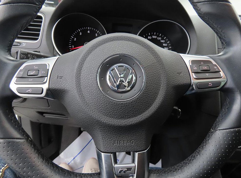 폭스바겐 골프 1.4 TSI 사진 14