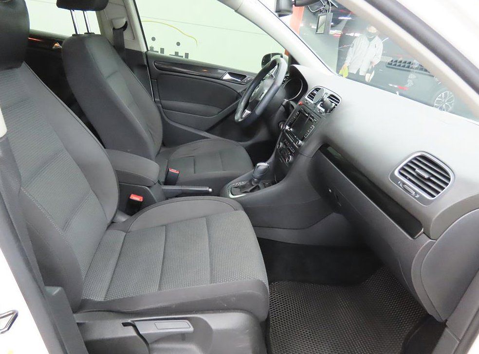 폭스바겐 골프 1.4 TSI 사진 6