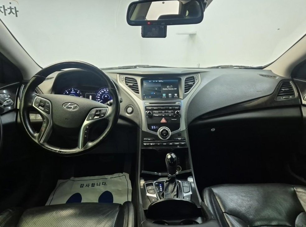 현대 그랜저 HG220 PREMIUM 사진 5