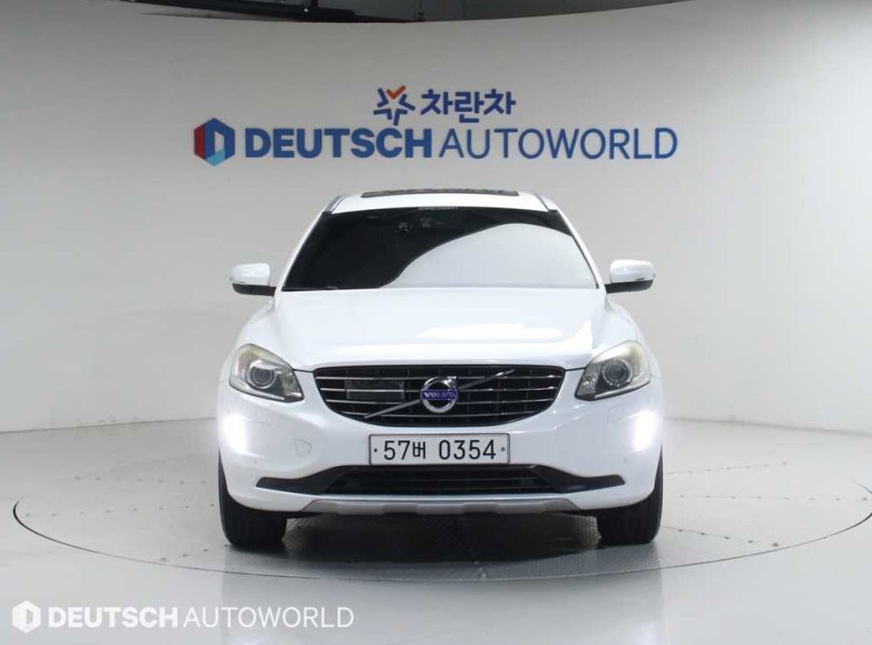 볼보 XC60 D5 AWD