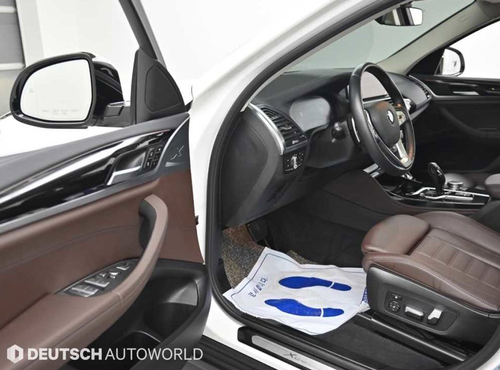 BMW X4 xDrive 20d xLine 사진 11