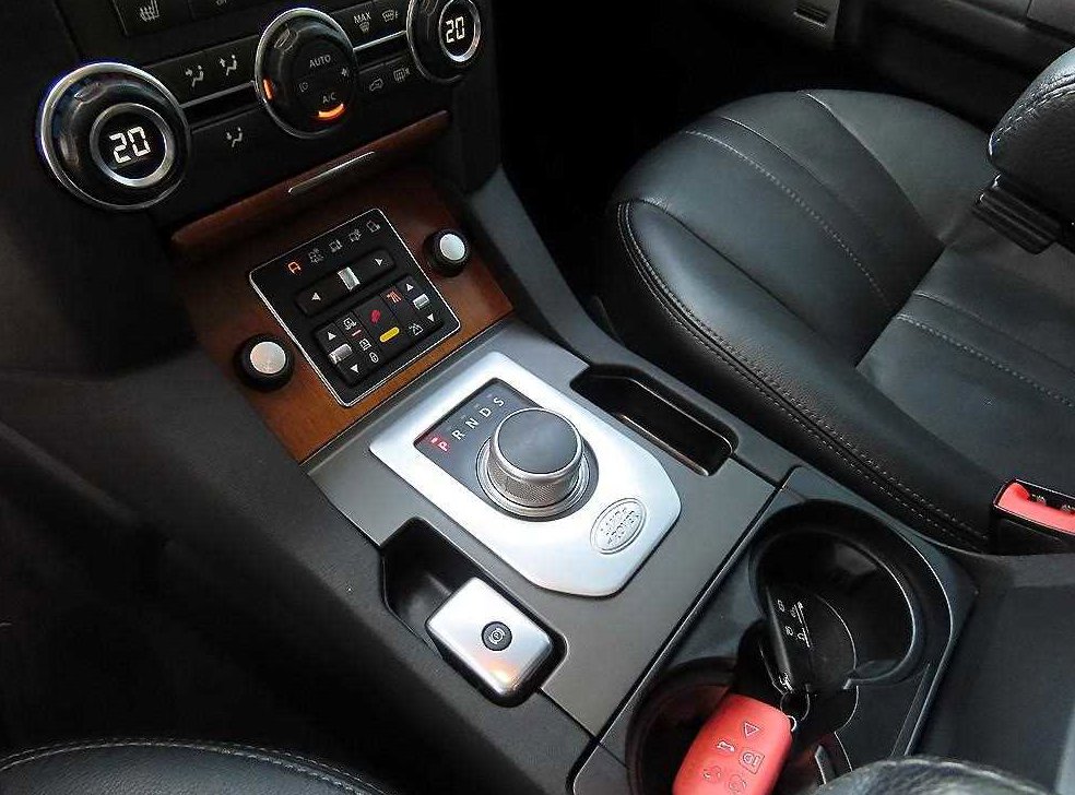 랜드로버 디스커버리 3.0 SDV6 SE 사진 10