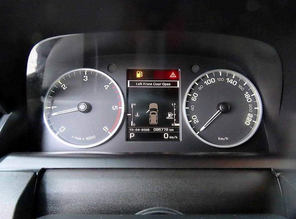 랜드로버 디스커버리 3.0 SDV6 SE 사진 9