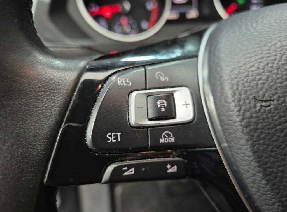 폭스바겐 티구안 2.0 TDI 사진 14