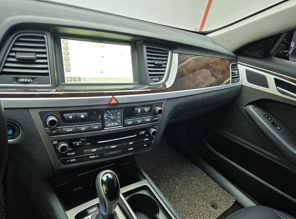 현대 제네시스 G330 모던 AWD 사진 10