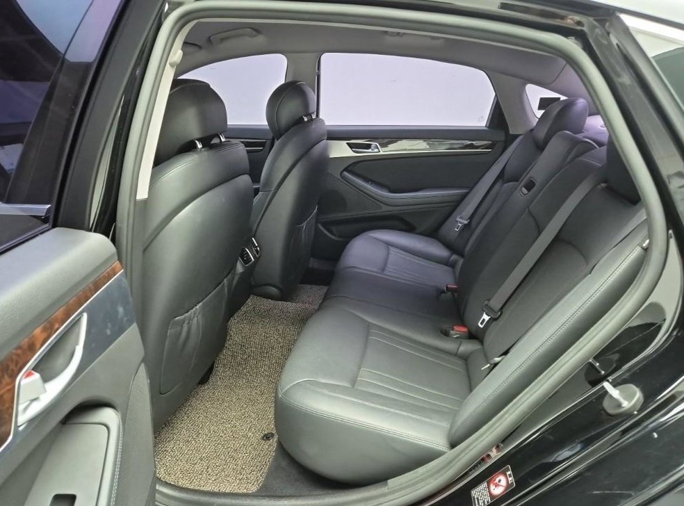 현대 제네시스 G330 모던 AWD 사진 12