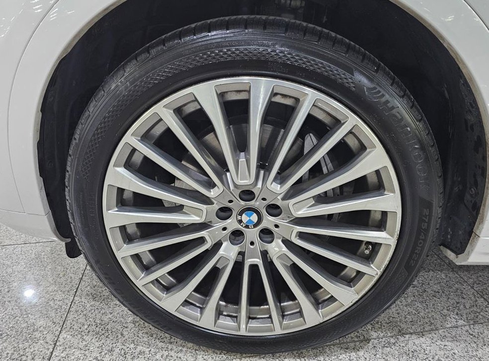 BMW X7 xDrive 40d 디자인 퓨어 엑셀런스 7인승 사진 20