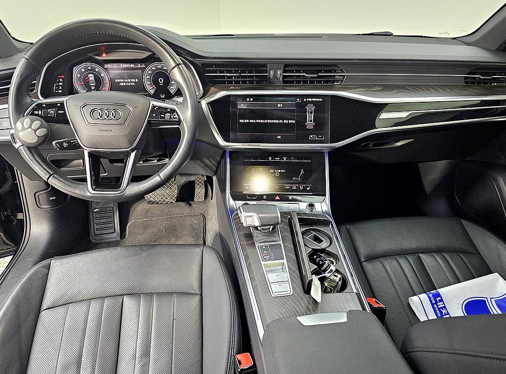 아우디 A6 45 TFSI 프리미엄 사진 5