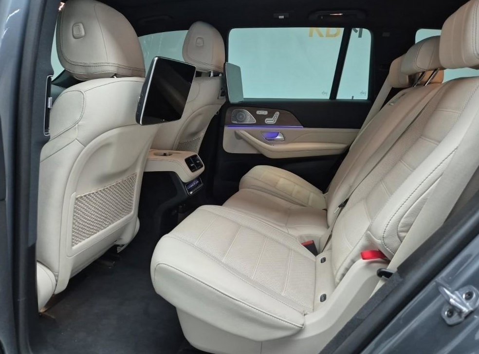 벤츠 GLS 클래스 GLS 400d 4MATIC 사진 12