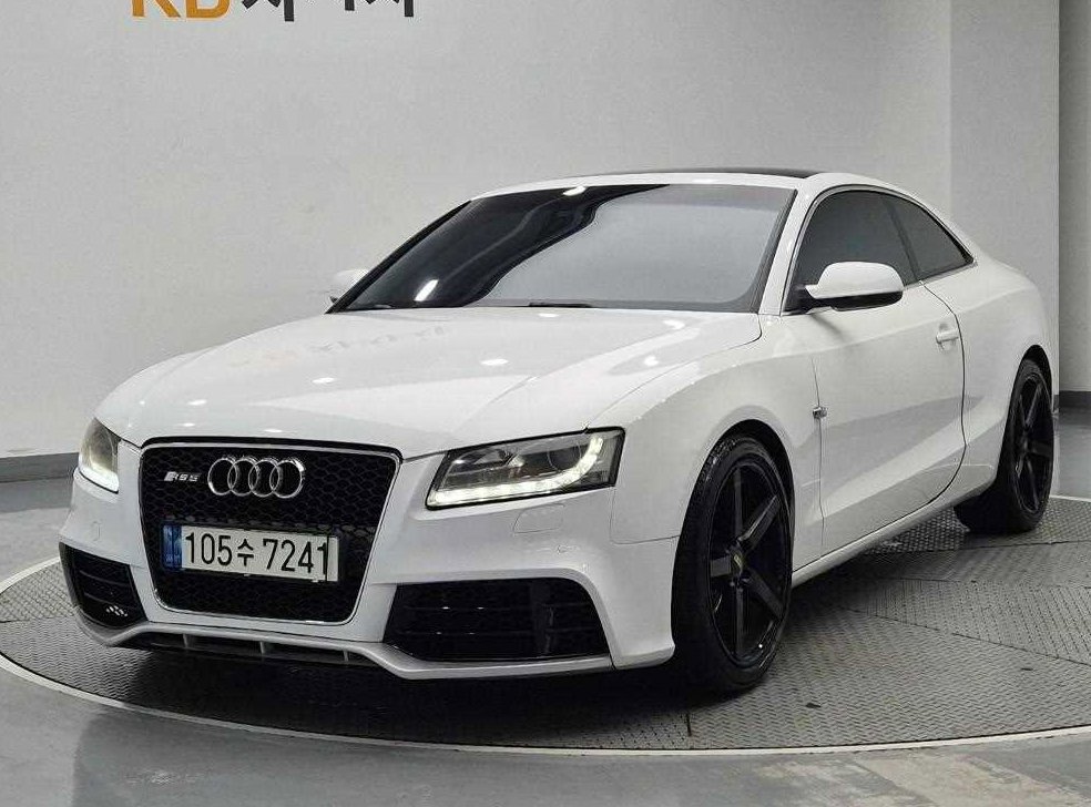 아우디 A5 2.0 TFSI 콰트로
