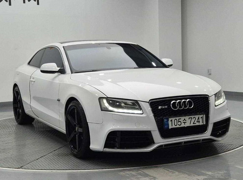 아우디 A5 2.0 TFSI 콰트로 사진 4