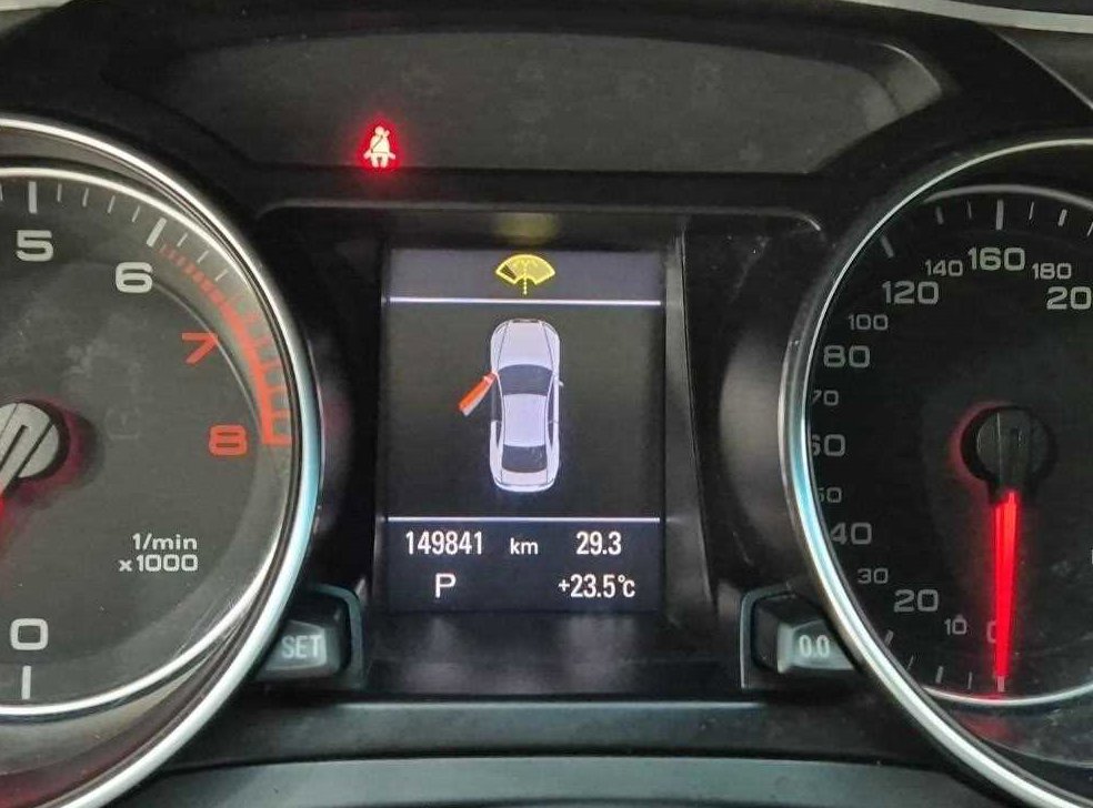 아우디 A5 2.0 TFSI 콰트로 사진 6