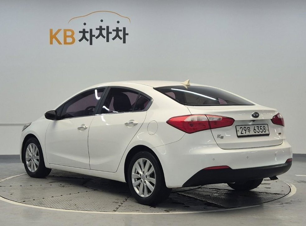 기아 K3 1.6 GDI 트렌디 사진 2