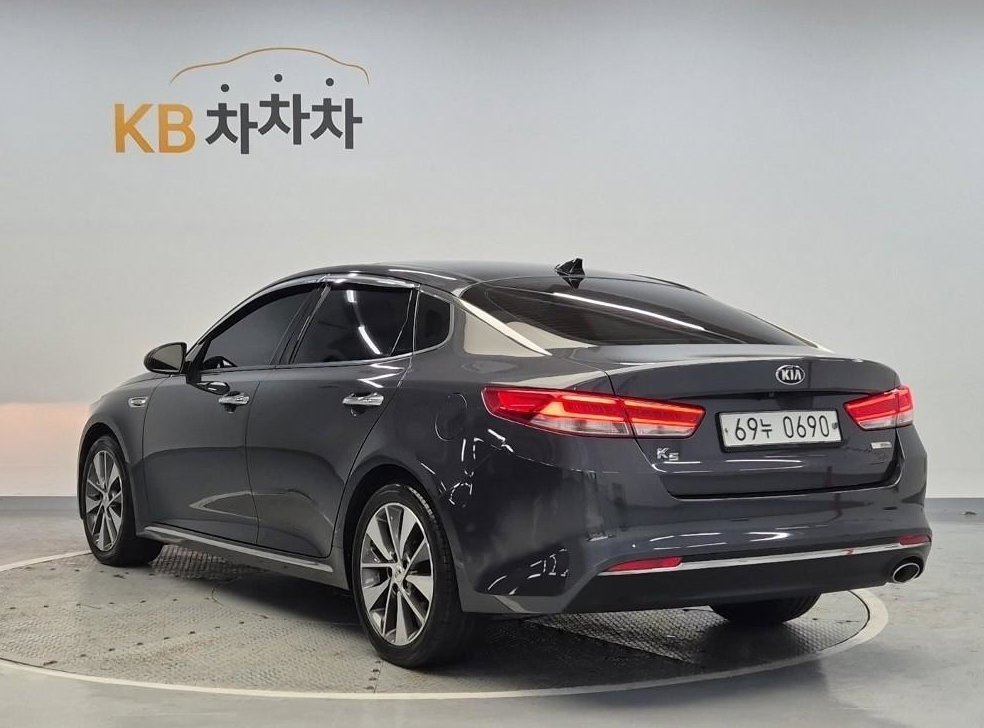 기아 K5 1.7 디젤 럭셔리 사진 2