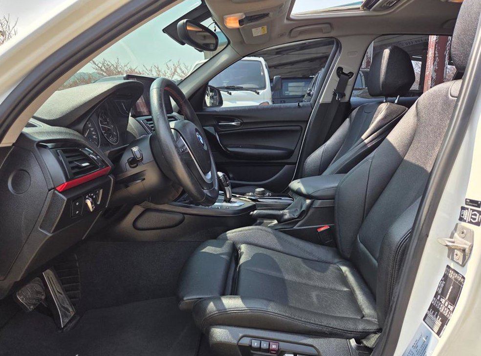 BMW 1시리즈 118d 스포츠 사진 7