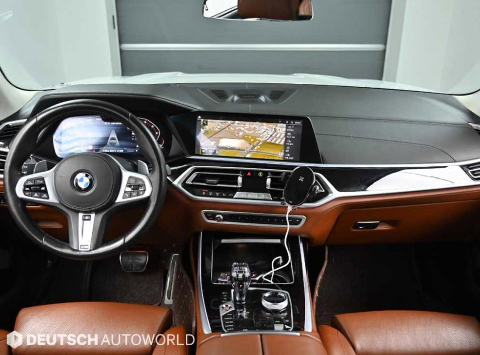 BMW X7 M50i 사진 7