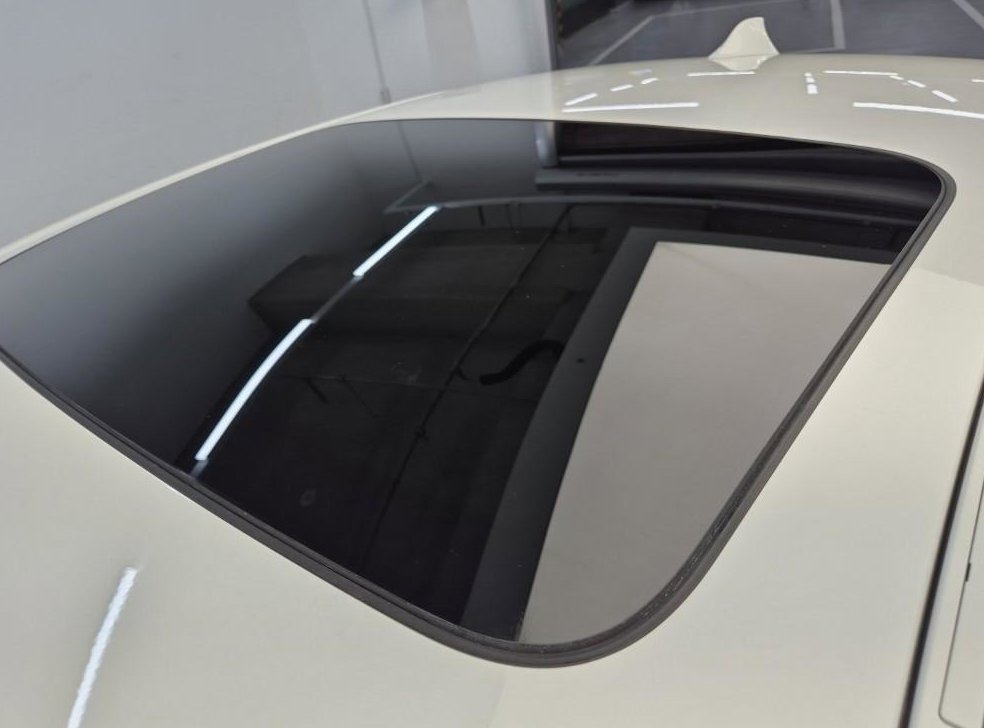 BMW 5시리즈 520d M 에어로다이나믹 사진 13