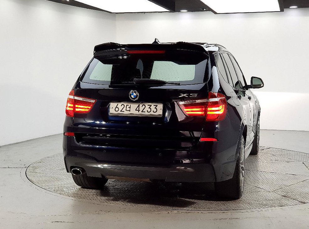 BMW X3 xDrive 20d M 에어로다이나믹 사진 3