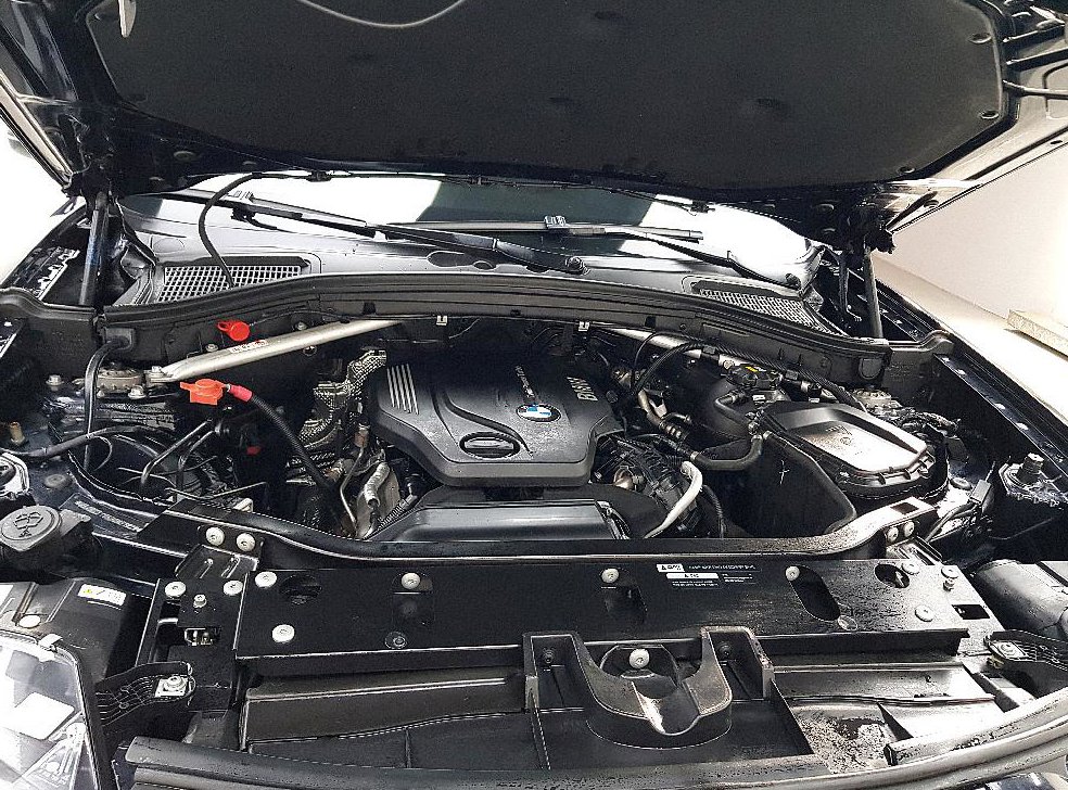 BMW X3 xDrive 20d M 에어로다이나믹 사진 6