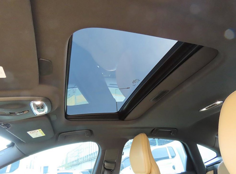 볼보 S90 T5 인스크립션 사진 18